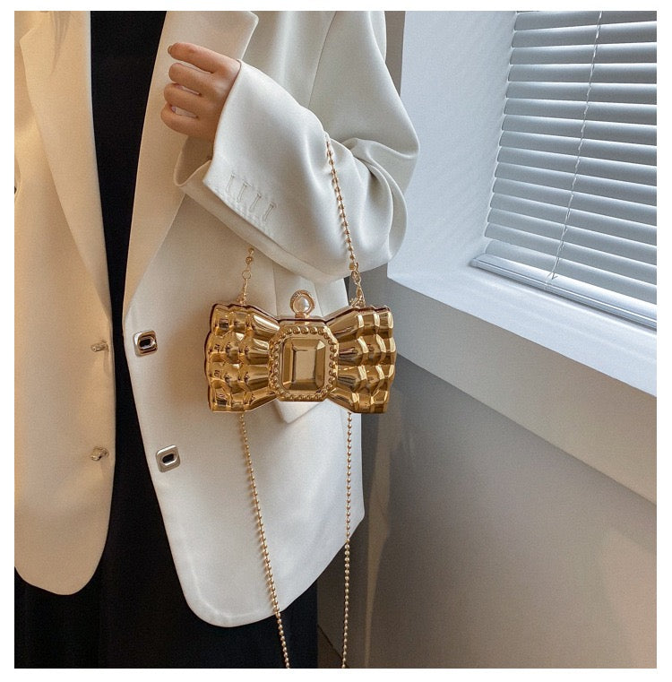 Metallic Dome Evening Clutch